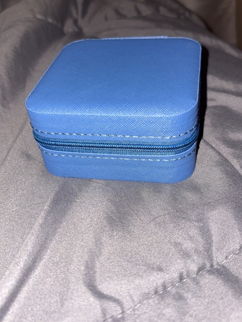 Blue Square Zipper Jewelry Travel Case